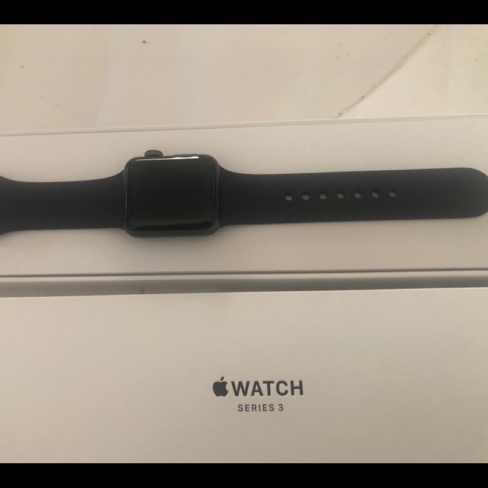 APPLE WATCH series 3 new GPS mod 1858